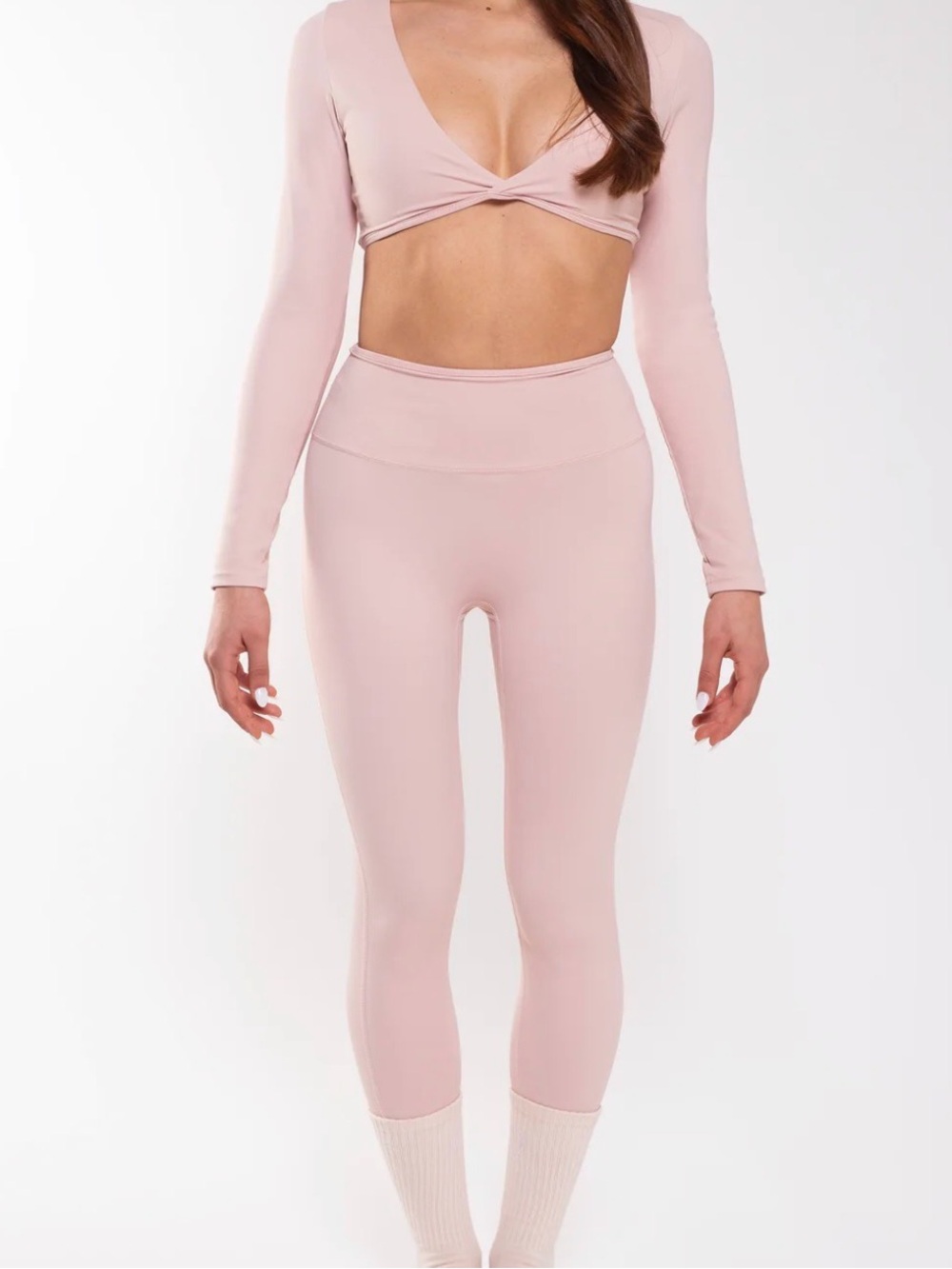 Vorn, French activewear line, High-Waist Seamless Leggings and top in Dusty Pink